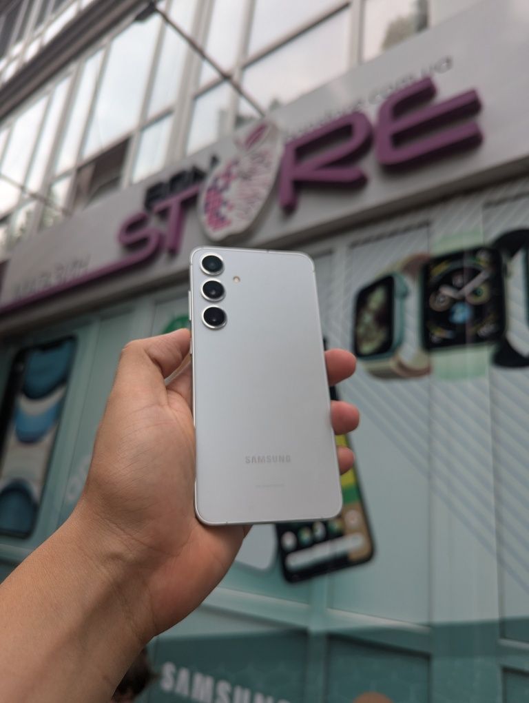 Samsung s24 plus 256gb. Як Новий!