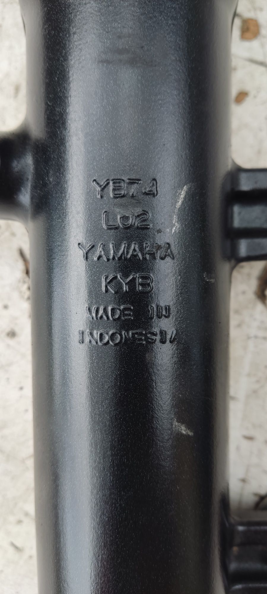 Yamaha xmax 300 laga goleń
