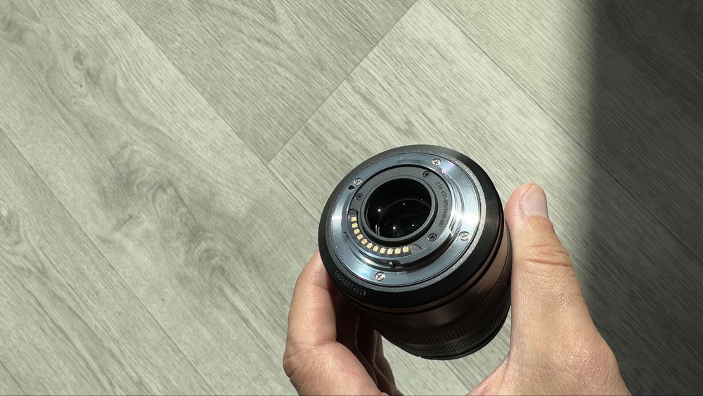Продам обьектив lumix 12-35 2.8
