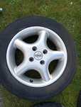 Felgi aluminiowe 14" 4x100 + stare opony + pierścienie centrujące (Suz