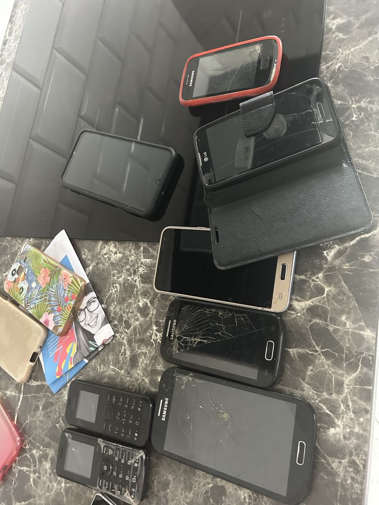 Telefony do naprawy samsung 6 szt
