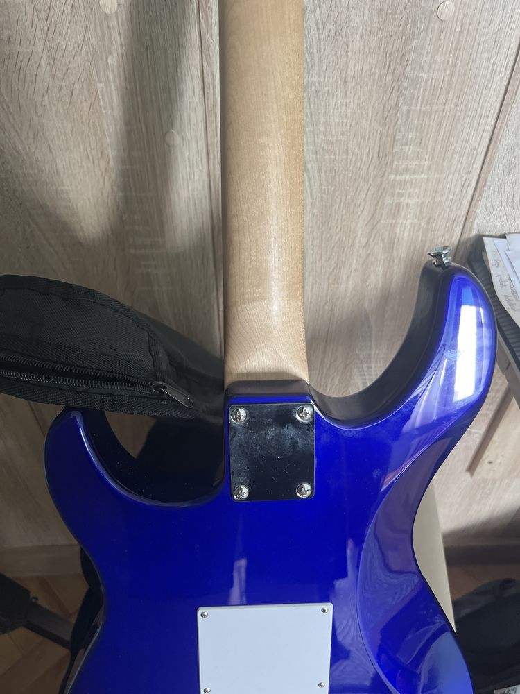 Gitara Yamaha EG112C