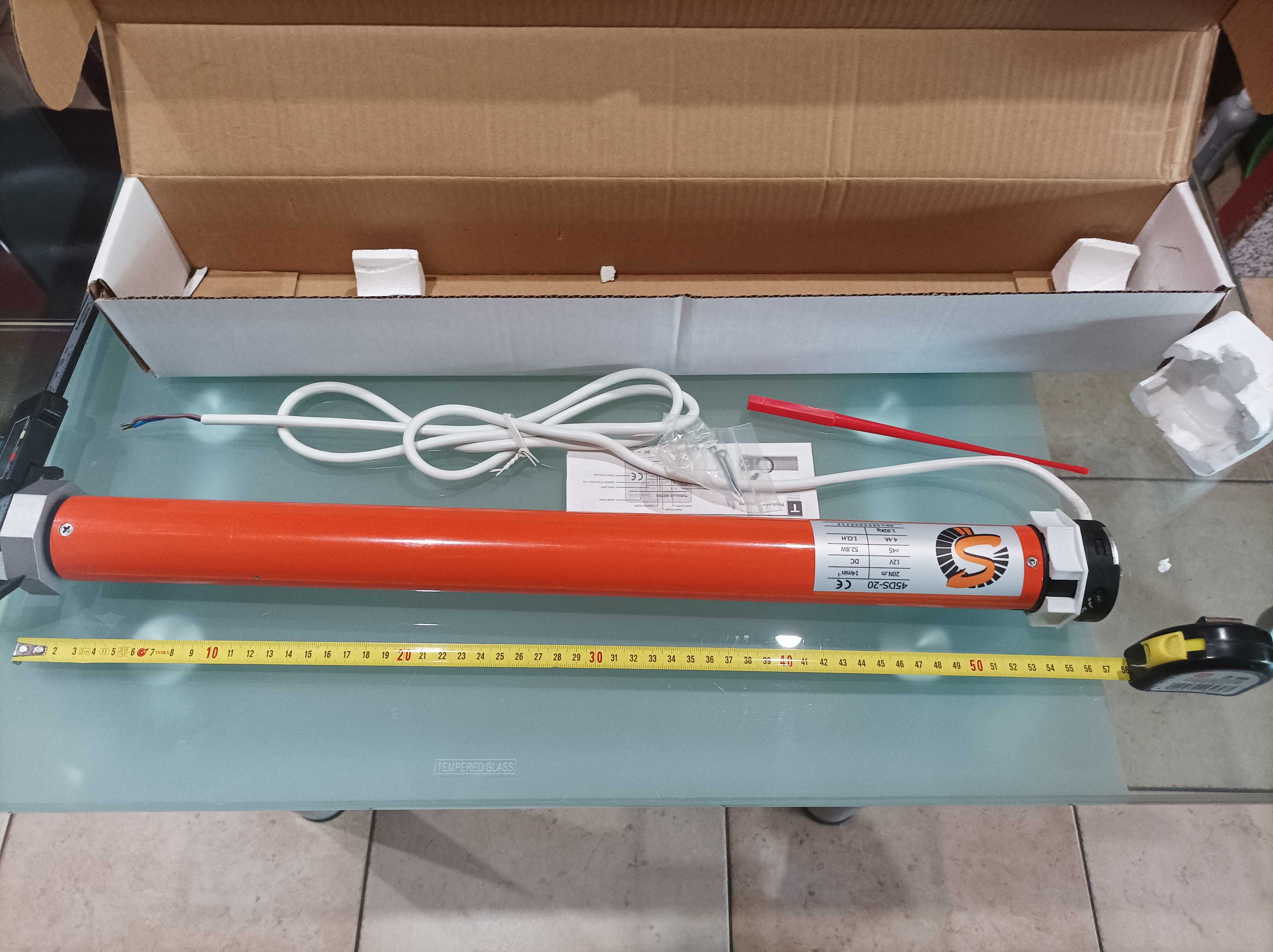 silnik nowy do rolet 45DS20Nm,12volt ,solary,kamper-na fi 60mm,8-kątna
