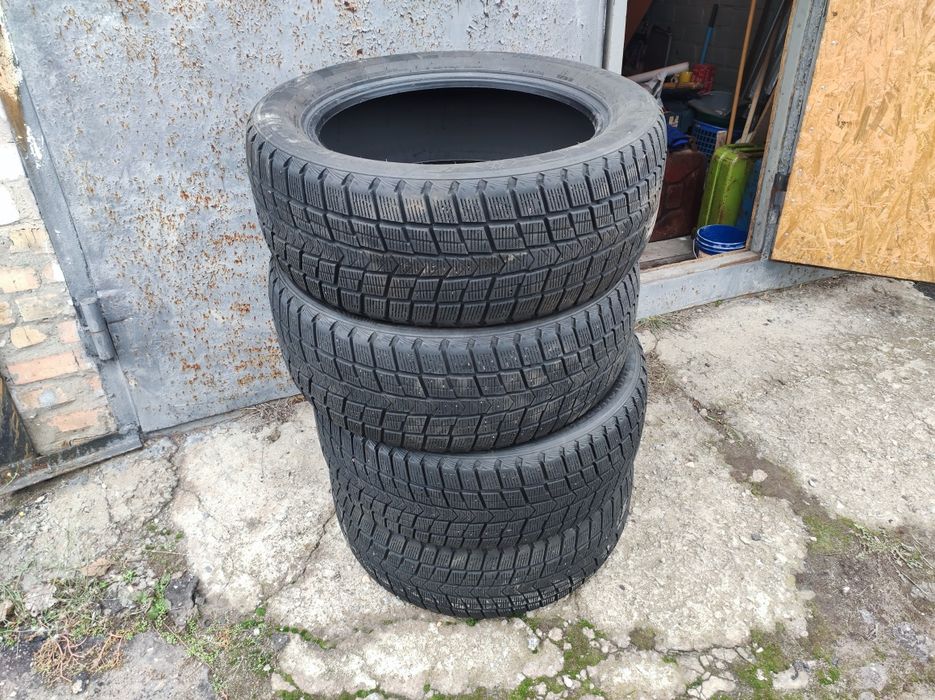 Roadstone (NEXEN) WinGuard Ice  265/50 R20 111T
