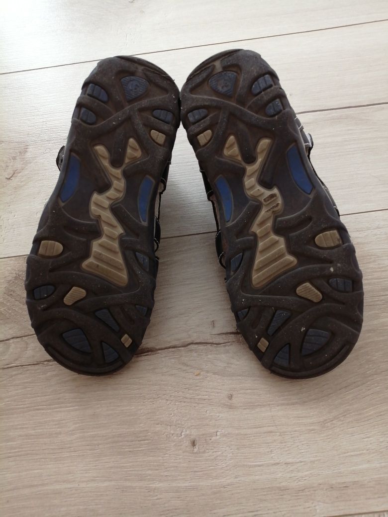 Sandałki chłopięce 31 (19cm)