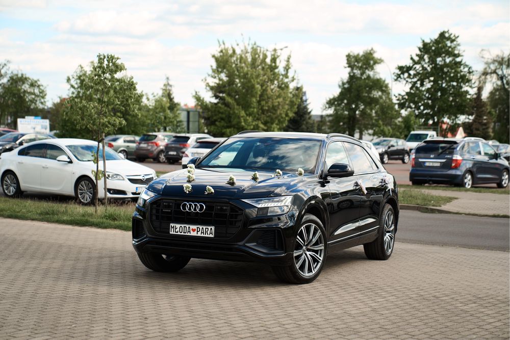 Auto do ślubu AUDI Q8