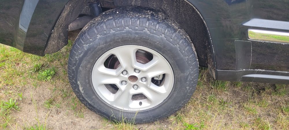 Koła jeep grand cherokee 5x127 AT opony AT 245/70 R17