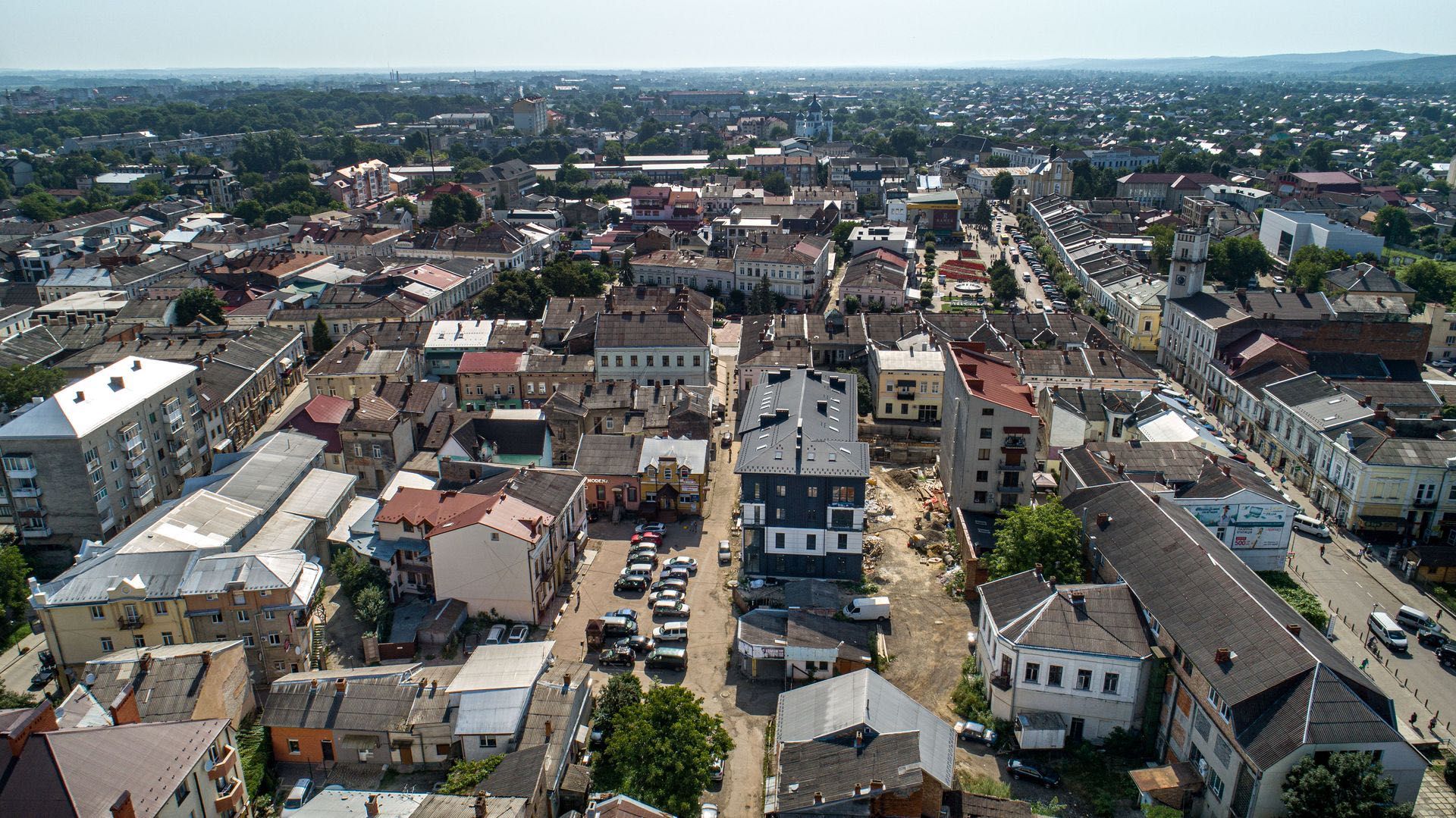 Комерційне приміщення  в центрі.