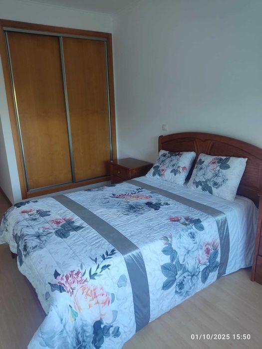 Alugo Quarto Mobilado