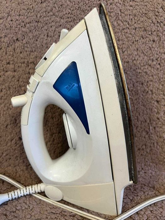 Утюг - Rowenta (Made in Germany) Model DE 304 (230-240V-1400W)