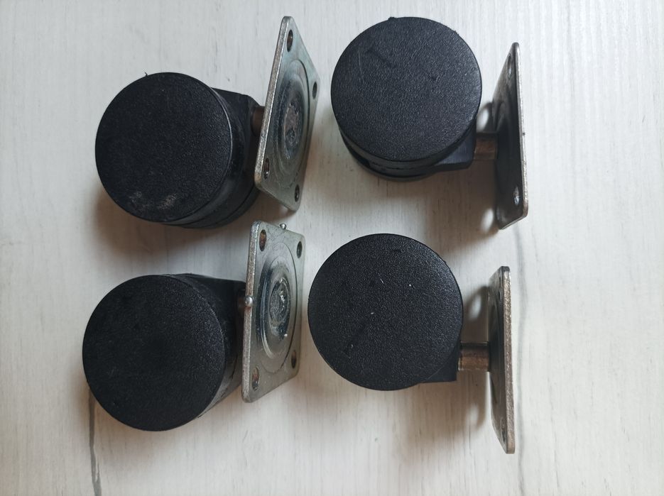 Kółka obrotowe komplet