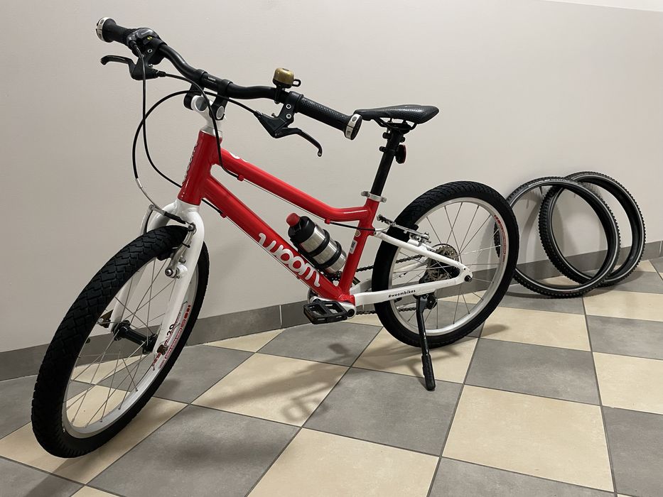 Woom 4 + Extras, stan IDEOLO