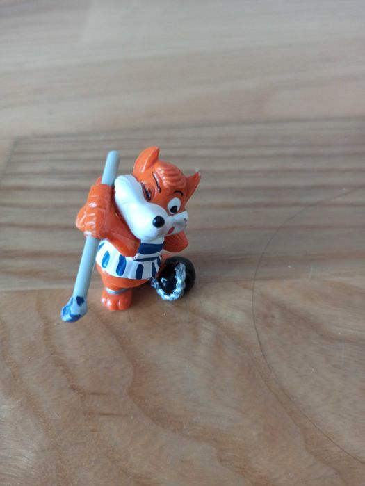 5 figurek z Kinder w tym Lisek Rabuś z 1998 roku