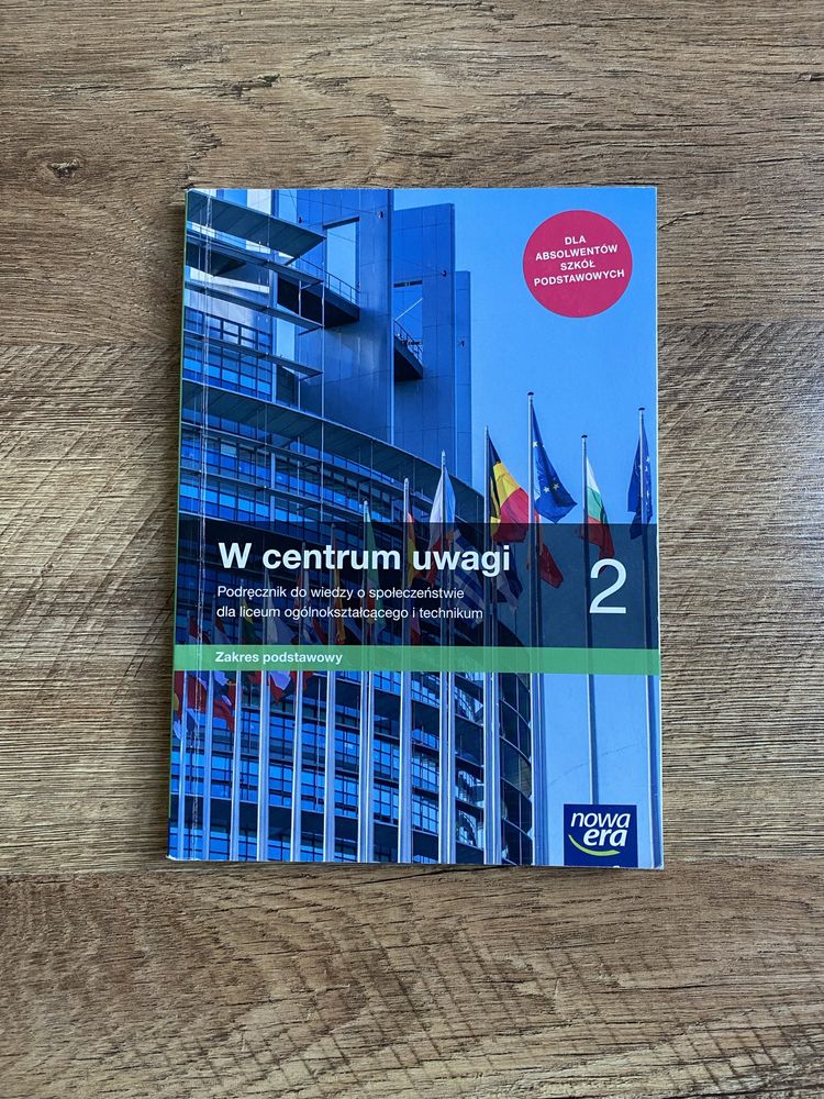 Książka podręcznik W centrum uwagi 2 WOS