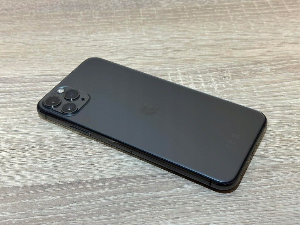 Iphone 11 Pro Max bez gwarancji 64 gb