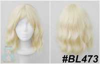 Blond falowana peruka z prostą grzywką cosplay wig