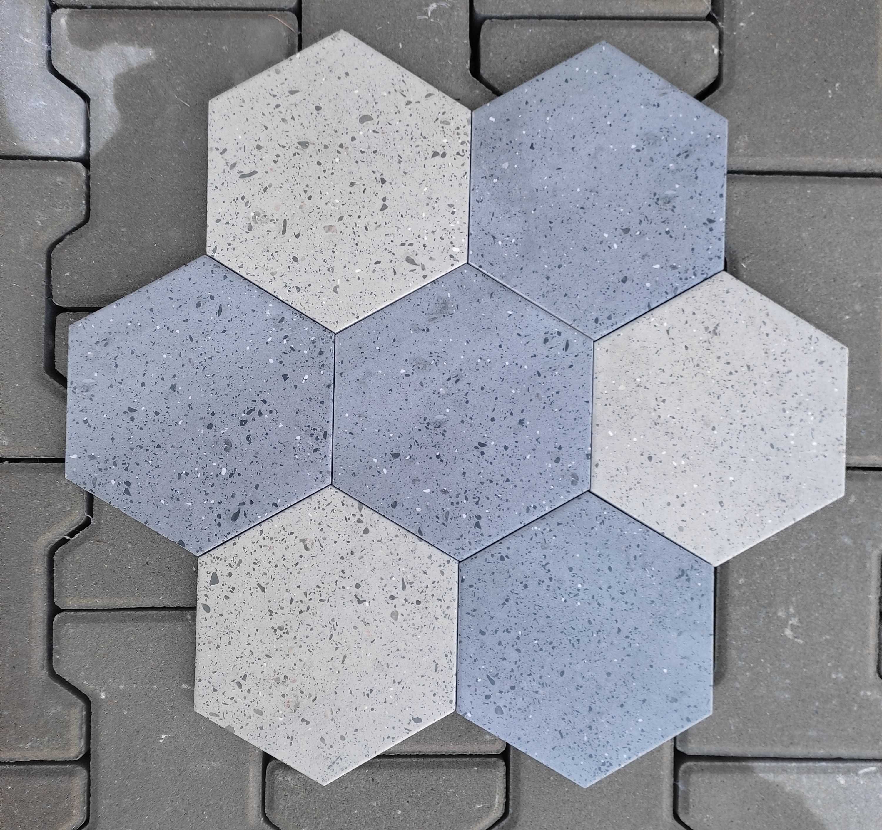 Gres szkliwiony INDUSTRIAL mat 19,8x17,1 cm - Gatunek 1