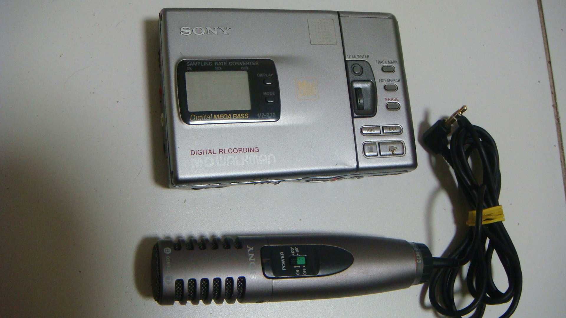 Проигрыватель мини-дисков Sony MD Walkman MZ-R30 + микрофон
