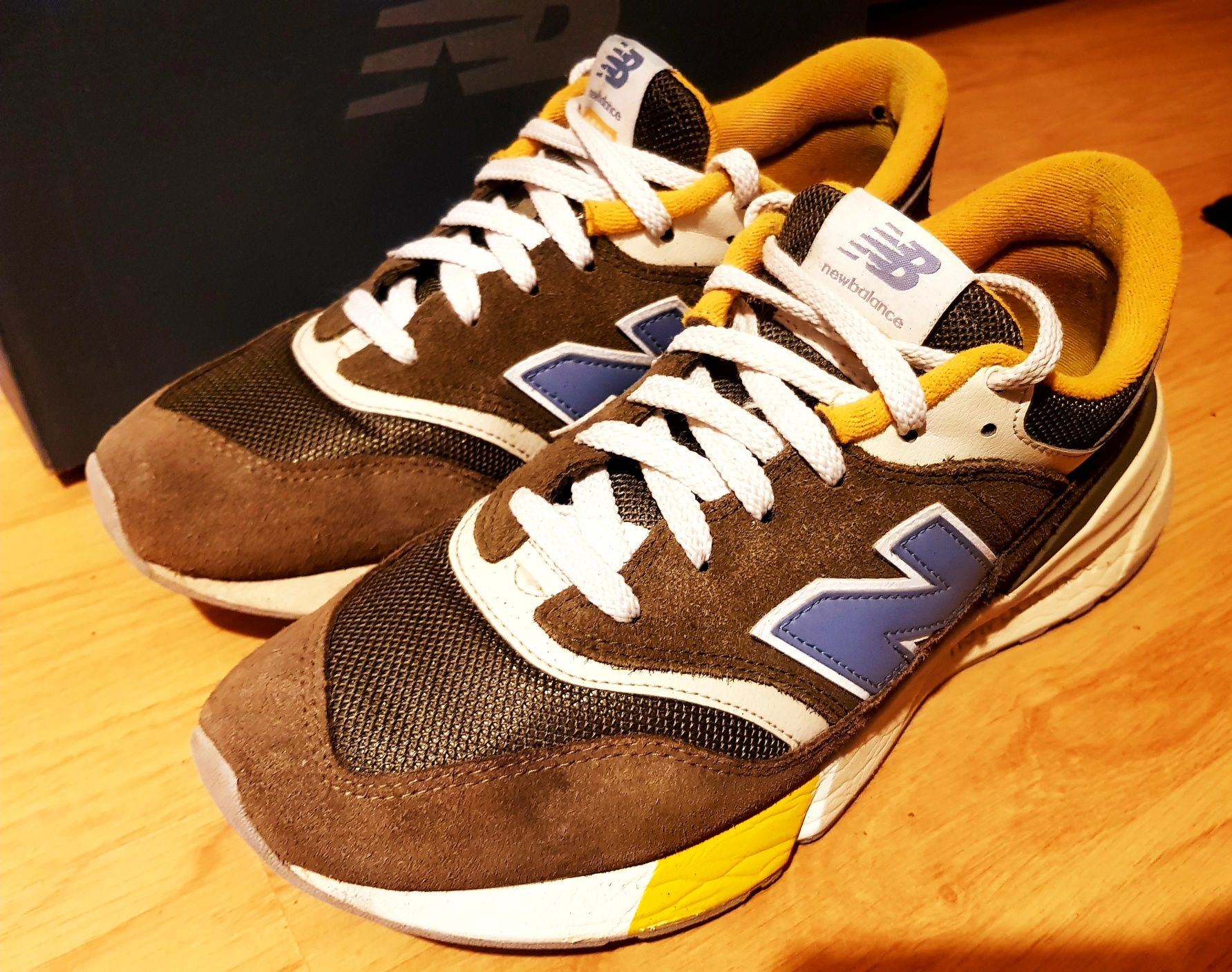 Tênis New Balance 997R tam 43
