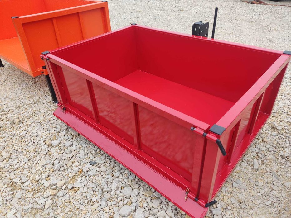 Solidna skrzynia transportowa na tylni tuz ciągnika Nowa Dowóz