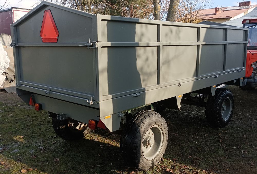 Przyczepa Rozrzutnik Dwuosiowy