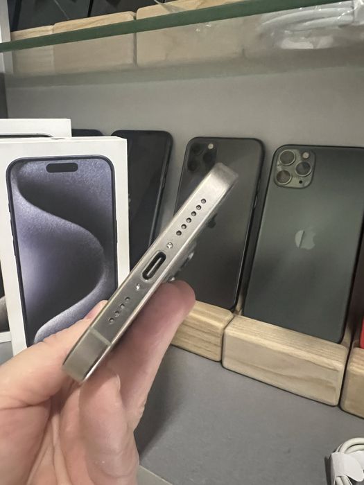 iPhone 15 Pro  Max 256gb Natural Titanium Neverlock Відмінний стан