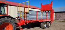 Rozrzutnik obornika TANDEM 10 ton pionowe wałki, ocynkowany