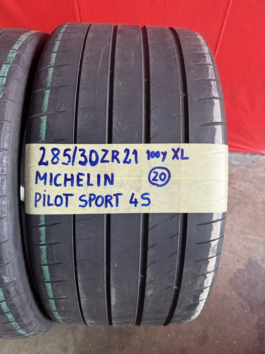 Pneus 285/30/21 Michelin Impecaveis