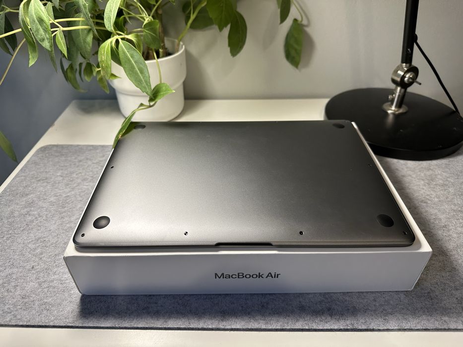 Macbook Air M1 2020