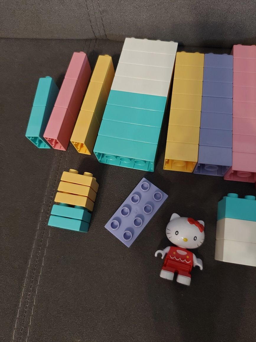 Klocki Unico hello kitty jak Lego Duplo