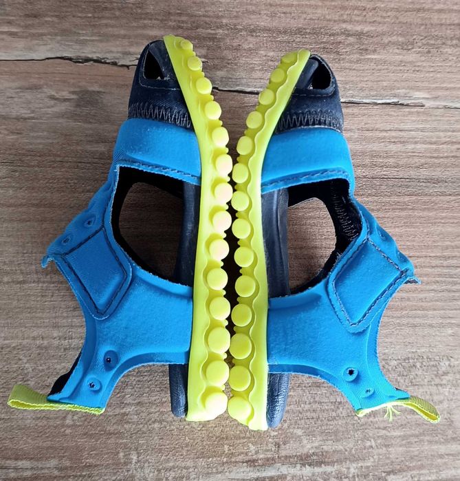 Sandały dziecięce Bibi