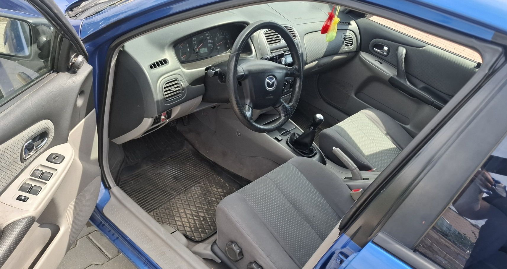 Mazda 3 Spr klima / 5letni gaz / nowe sprzęgło. sprzęgło.