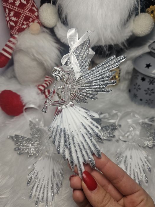 Anioły na choinkę