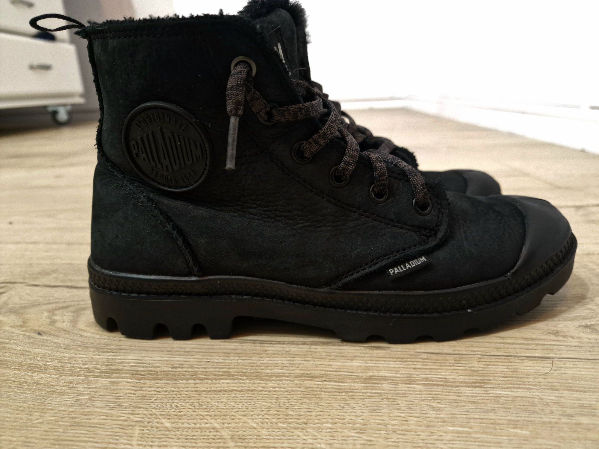Palladium PAMPA hi zip wool buty zimowe ocieplane 39