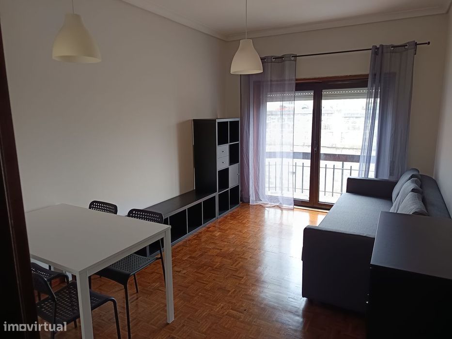 Apartamento T1 - perto dos Bombeiros Sapadores