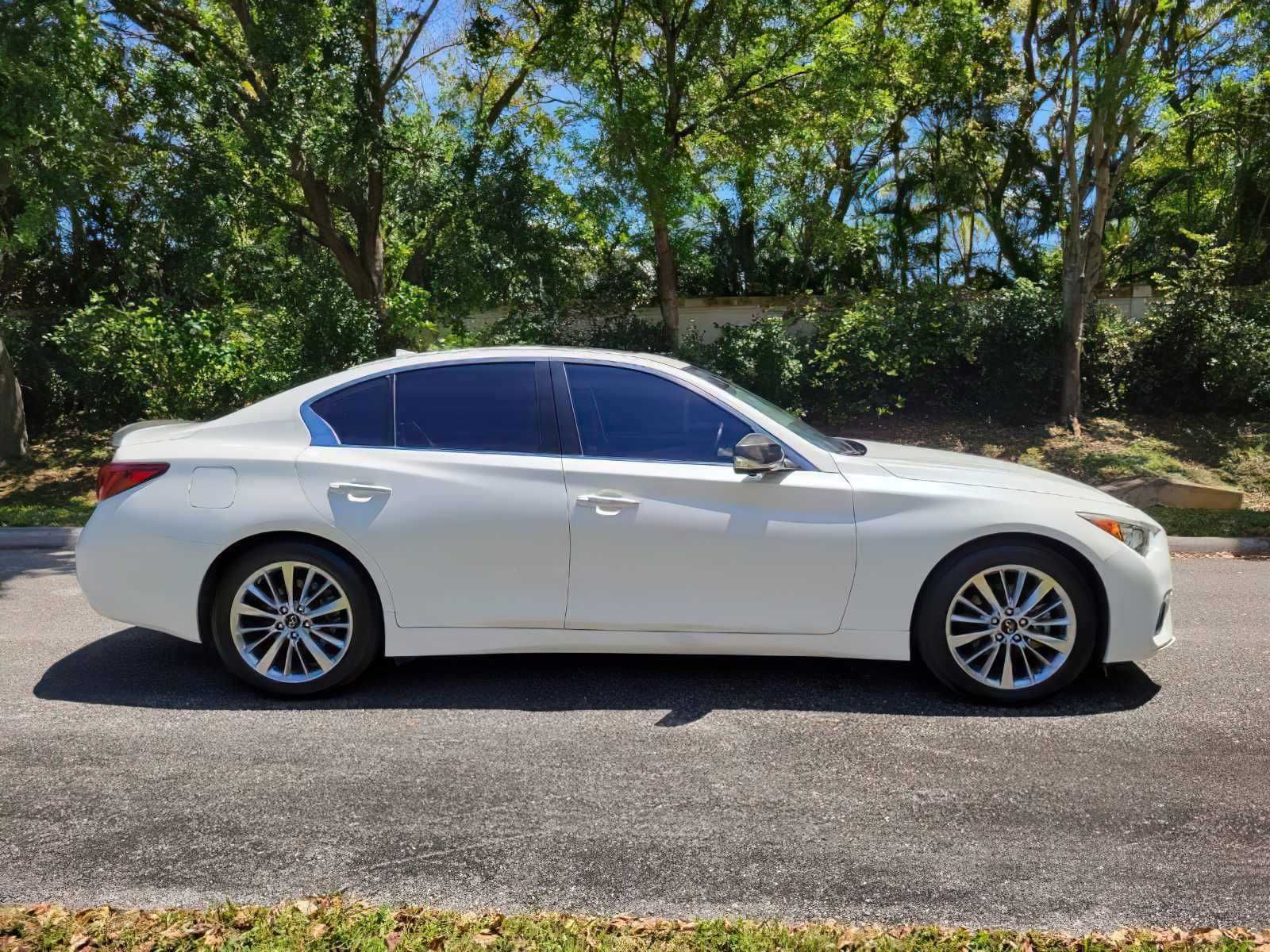 2021 Infiniti Q50