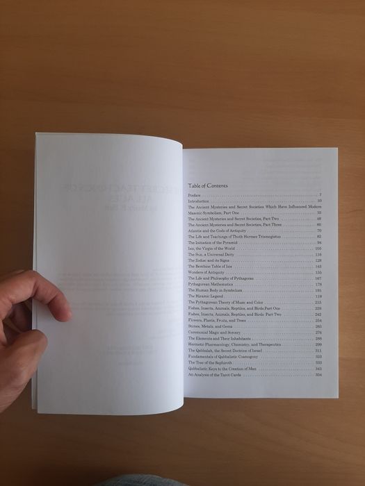 Vendo 3 Livros Esotéricos Em Excelente Estado (como novos)