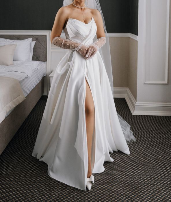 Весільне плаття