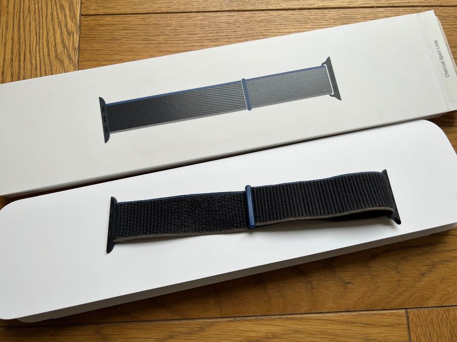 Apple Watch - Opaska sportowa w kolorze węgla drzewnego 44 mm