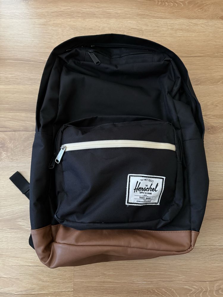 HERSCHEL Pop Quizk Black Plecak 22l 44.5cm komora na laptopa