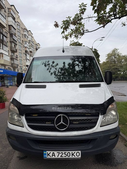 Спринтер в супер стані