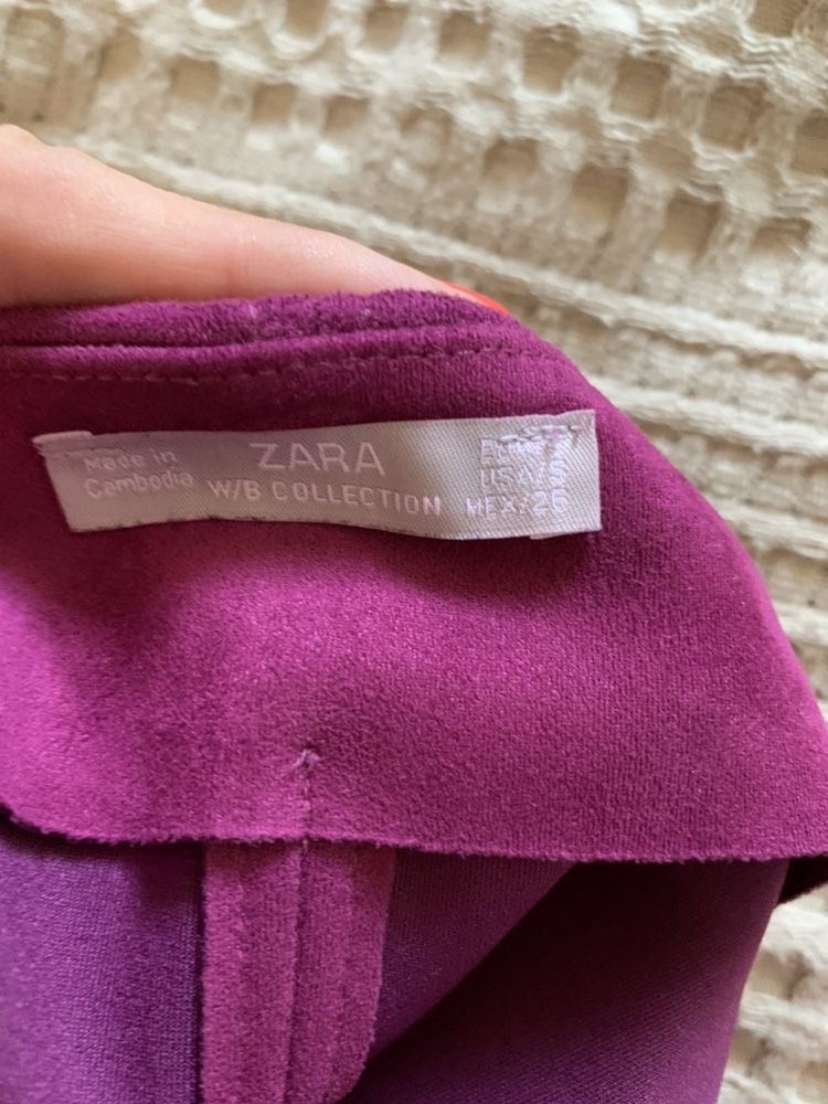 Стильная юбка Zara