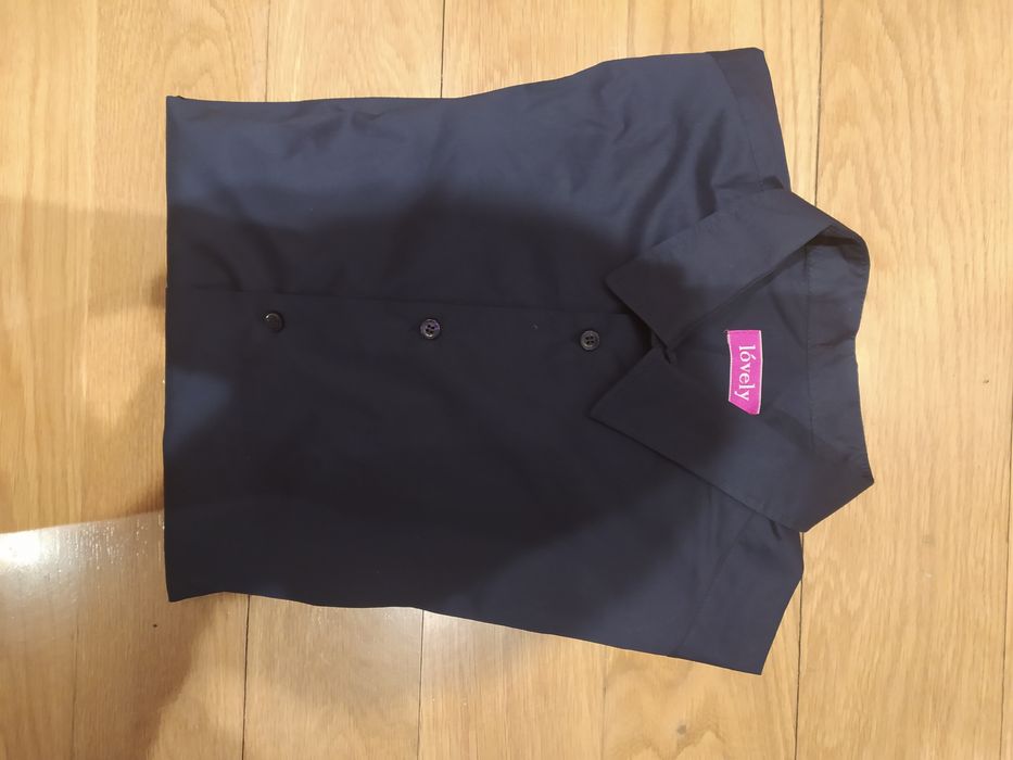 Camisa azul marca lovely