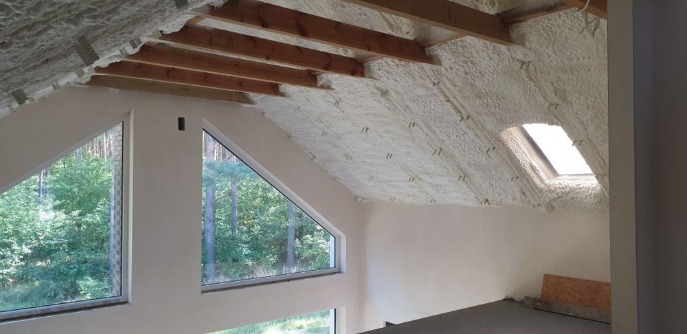 Ociepenie z piany pur, docieplanie stropy dachy ,ocieplanie pianą