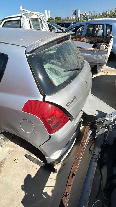 Suzuki Swift 2004 para Peças
