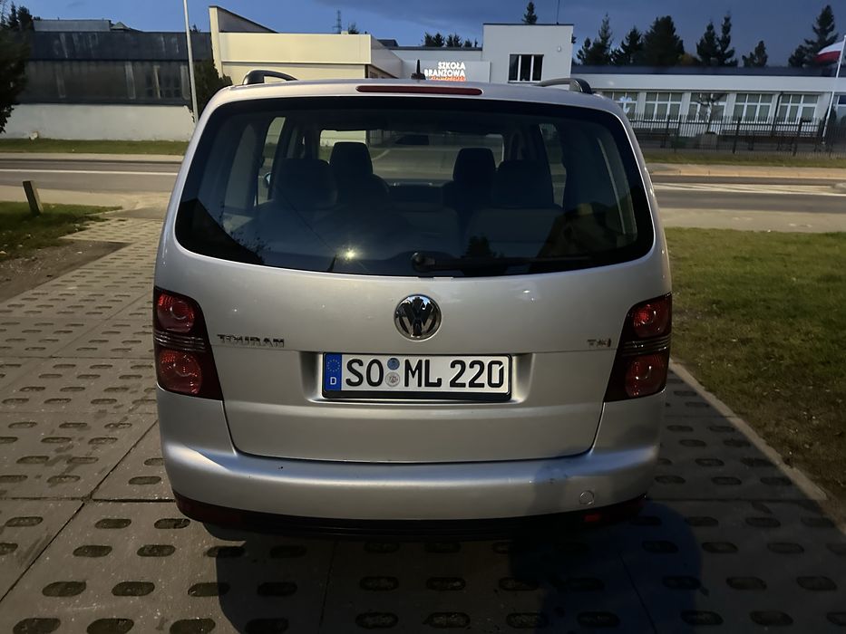 Vw Touran 1.4 b 2008 rok bi-xenon klimatronik lift Sprowadzony z Niem