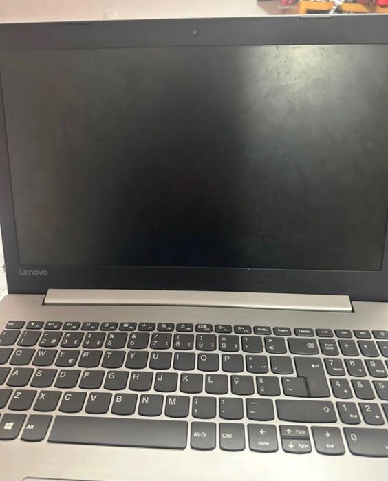 Computador portátil Lenovo