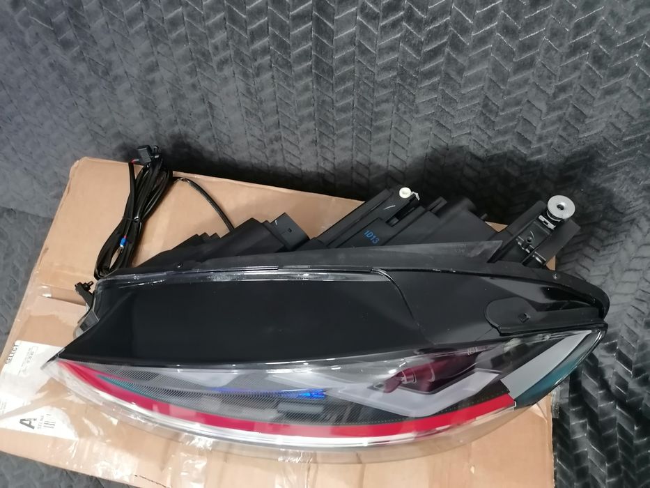Zestaw Lamp reflektorów  OSRAM LEDHL109-GTI  VW golf 7   Orginał