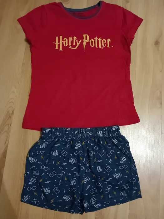 Sprzedam piżamę Harry Potter rozmiar 116