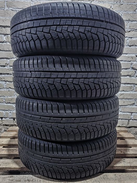 Зимові 215/60r17 Hankook | 2022 | 8/7mm | Hungary | Преміум шини/Ідеал
